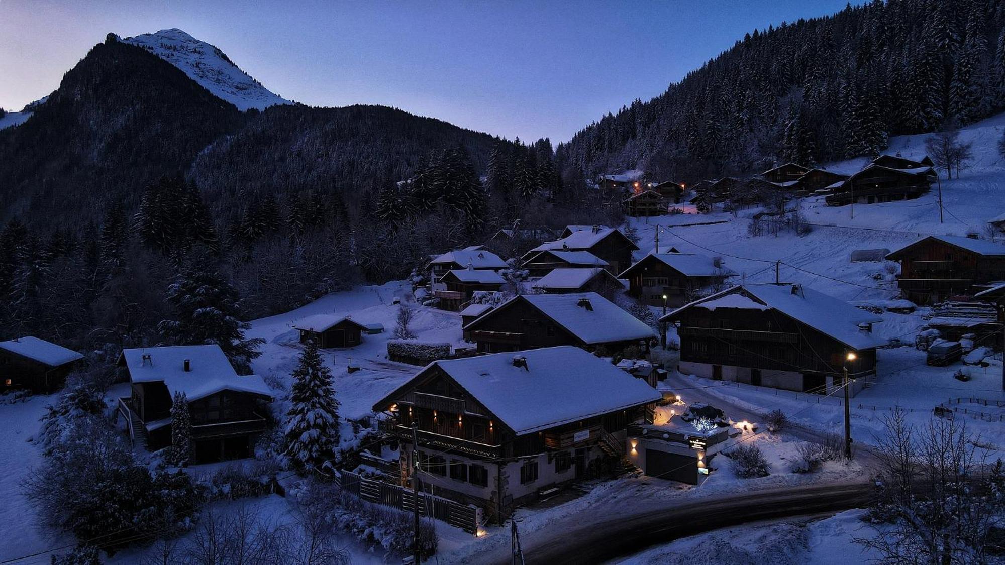 Hotel Le Passionnant Morzine Exterior foto