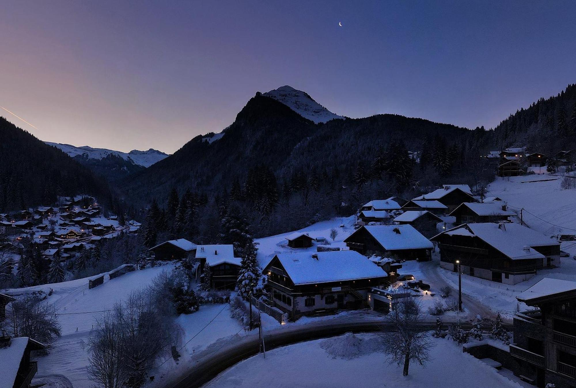Hotel Le Passionnant Morzine Exterior foto